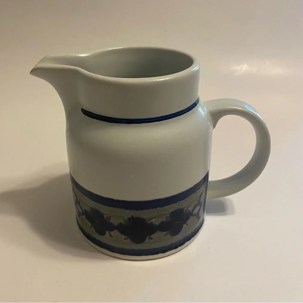 Vintage 1973 Creamer Small Pitcher Royal Doulton Lambeth Stoneware “Tangier”
